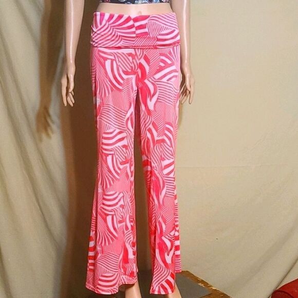 Hype pink & white swirl flare yoga pants - Picture 1 of 6